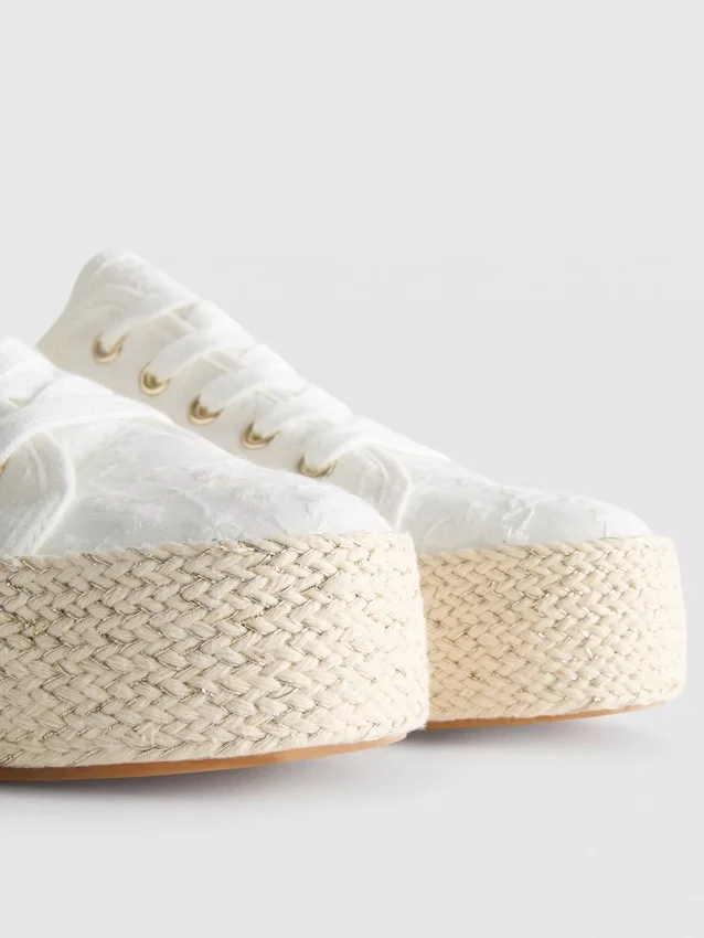 Canvas-jute-sneakers med flad sål