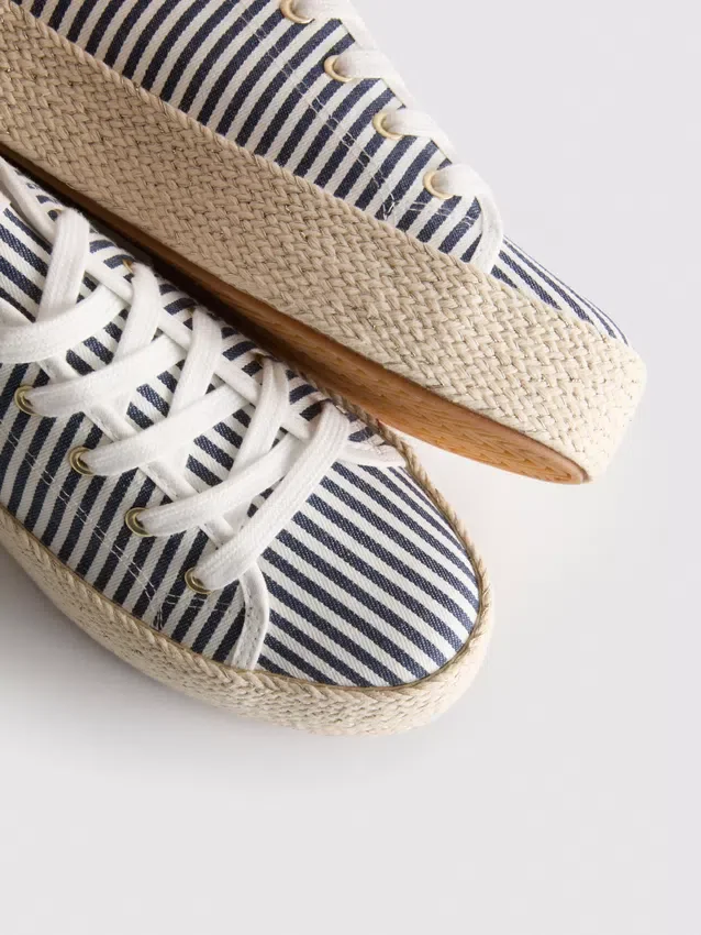 Canvas-jute-sneakers med flad sål