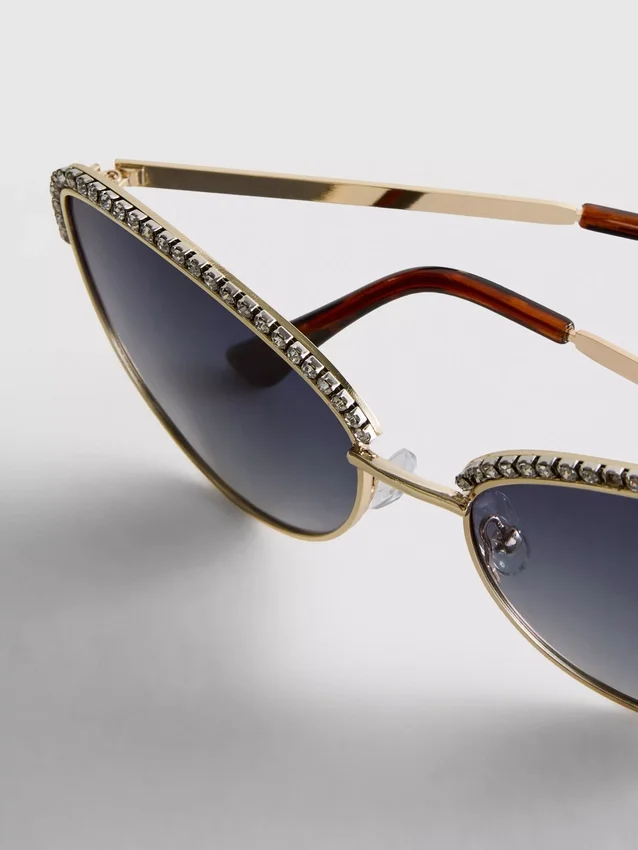 Cat-eye-solbriller med rhinestones