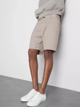 Chino-shorts med højt bomuldsindhold
