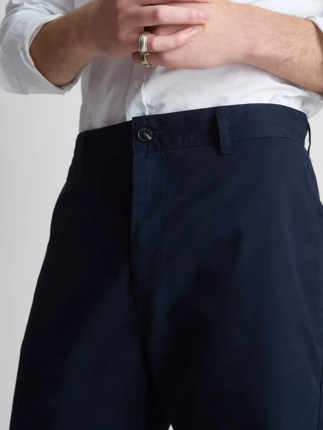 Chino-shorts med højt bomuldsindhold