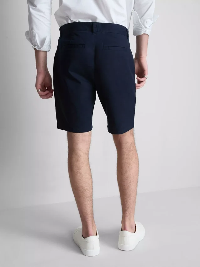 Chino-shorts med højt bomuldsindhold
