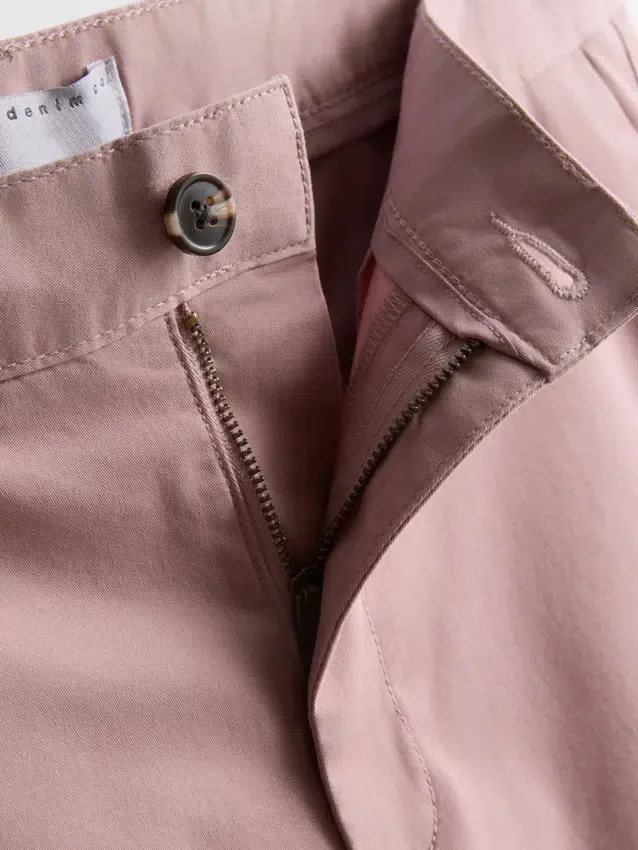 Chino-shorts med højt bomuldsindhold
