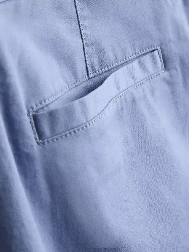 Chino-shorts med højt bomuldsindhold
