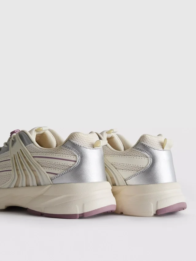 Chunky sneakers med vippelukning