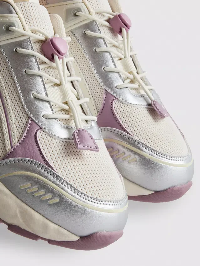 Chunky sneakers med vippelukning