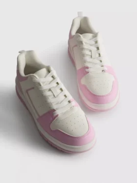Court-sneakers med farveblokke