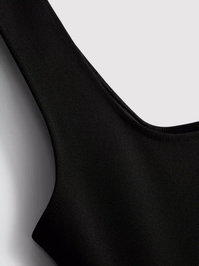Crepe-tanktop med brede stropper
