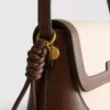 Crossbody-taske i imiteret læder