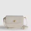 Crossbody-taske i imiteret læder med slangemønster