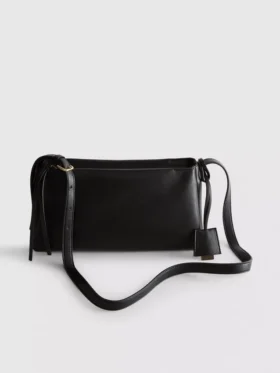 Crossbody-taske med dobbelt indsnit