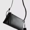 Crossbody-taske med dobbelt indsnit