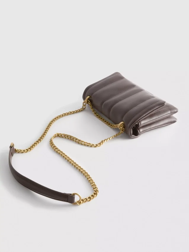 Crossbody-taske med klap