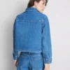 Denimjakke med påsyet lomme i bomuld