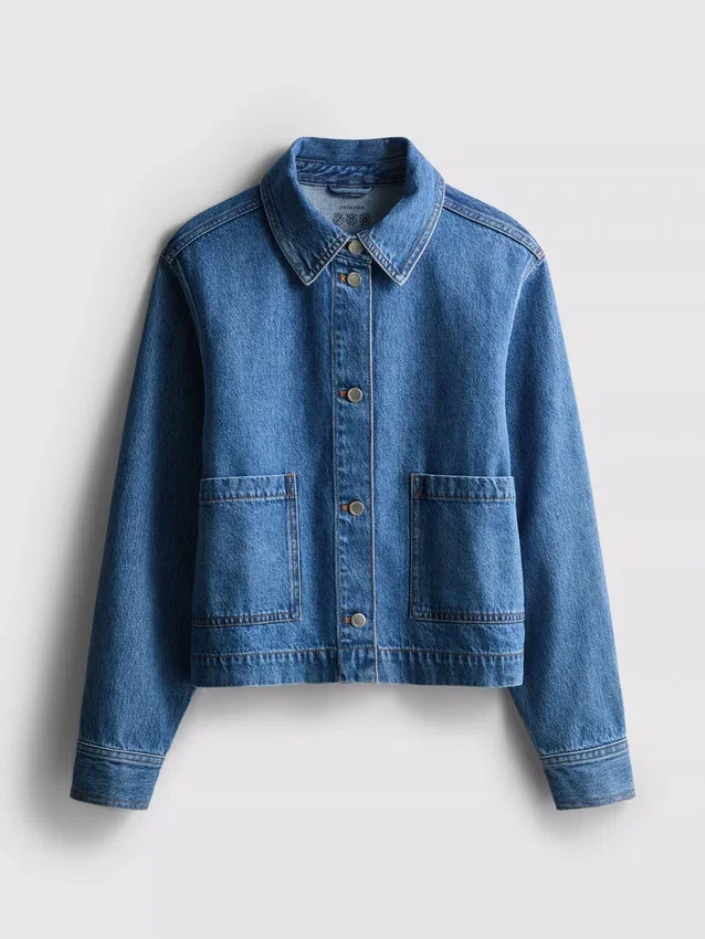 Denimjakke med påsyet lomme i bomuld
