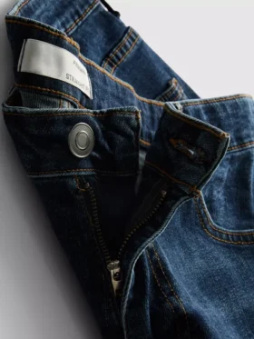 Denimshorts med lige pasform