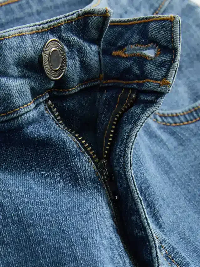 Denimshorts med lige pasform