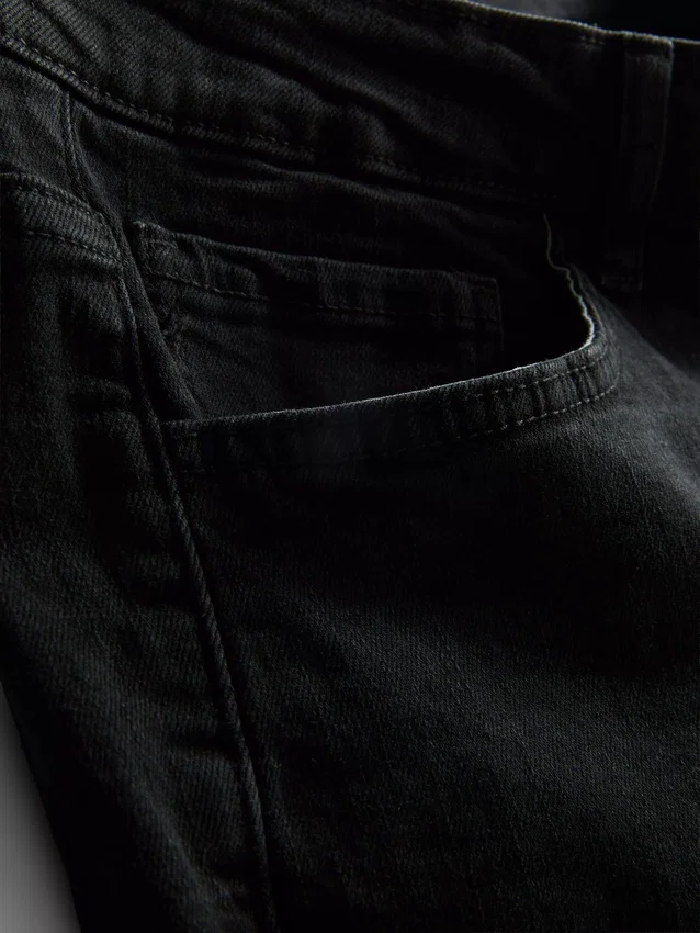 Denimshorts med lige pasform