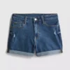 Denimshorts med mellemhøj talje og opsmøg