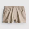Denimshorts med mellemhøj talje og opsmøg