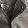 Denimshorts med mellemhøj talje og opsmøg
