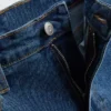 Denimshorts med mellemhøj talje og opsmøg