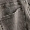 Denimshorts med mellemhøj talje og opsmøg