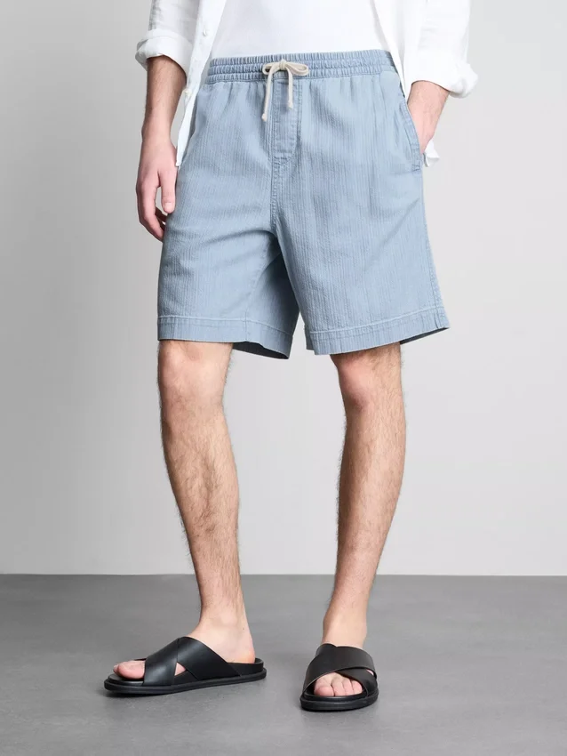 Denimshorts med struktur og snøre