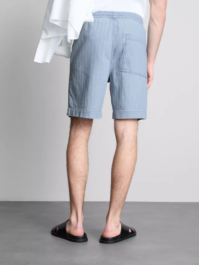 Denimshorts med struktur og snøre