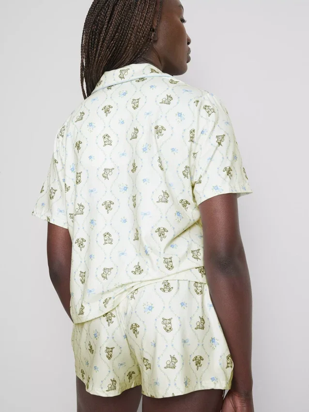 Disneys Bambi Thumper-pyjamasser i boyfriend-stil med korte bukser