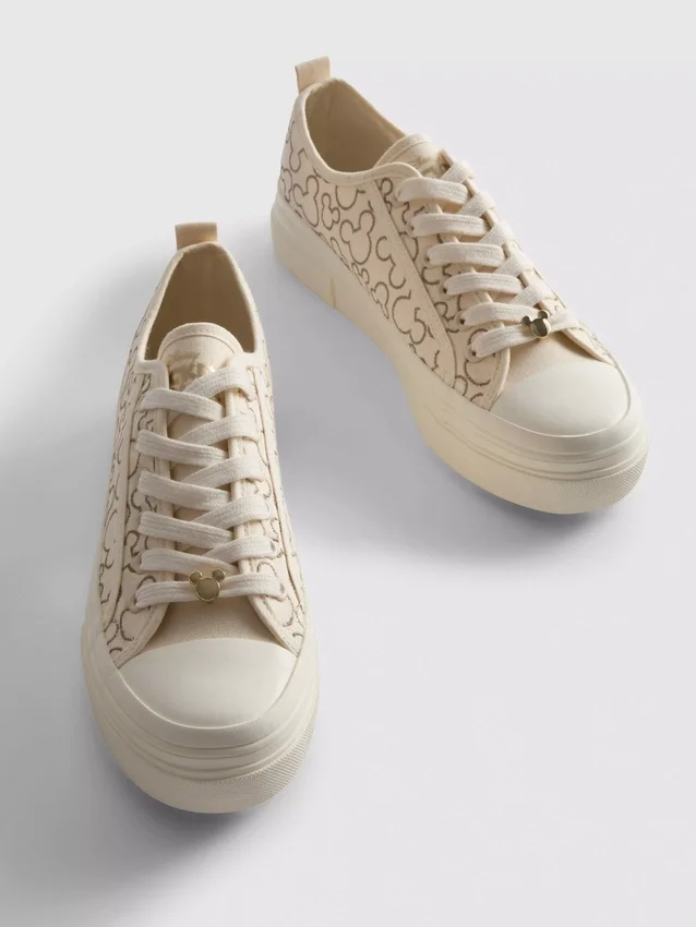 Disneys Mickey Mouse-sneakers i canvas med platform