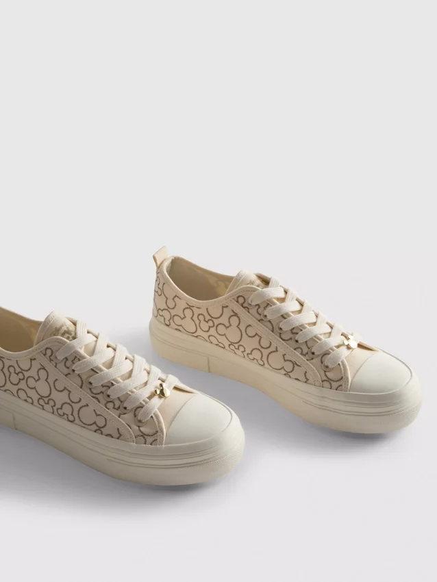 Disneys Mickey Mouse-sneakers i canvas med platform