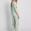 Disneys pyjamasser med Bambi-motiv