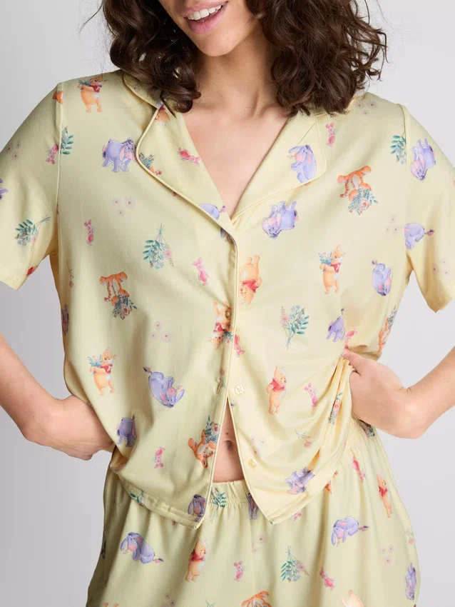 Disneys Winnie the Pooh-pyjamasser med korte bukser i boyfriend-stil