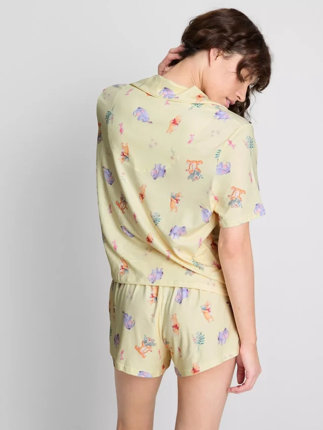 Disneys Winnie the Pooh-pyjamasser med korte bukser i boyfriend-stil