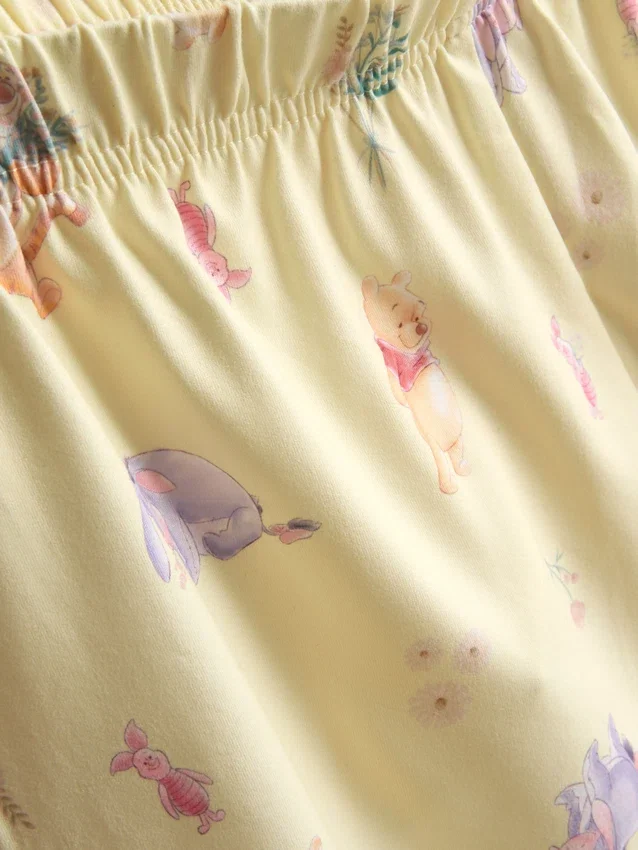 Disneys Winnie the Pooh-pyjamasser med korte bukser i boyfriend-stil