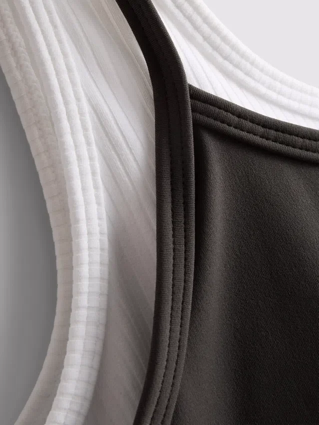 Dobbeltlags aktiv crop top