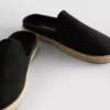 Espadrille-mules, der glider let på