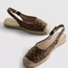 Espadrille-sandaler med spænde bagpå