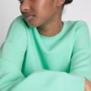 Essential Active-sweatshirt