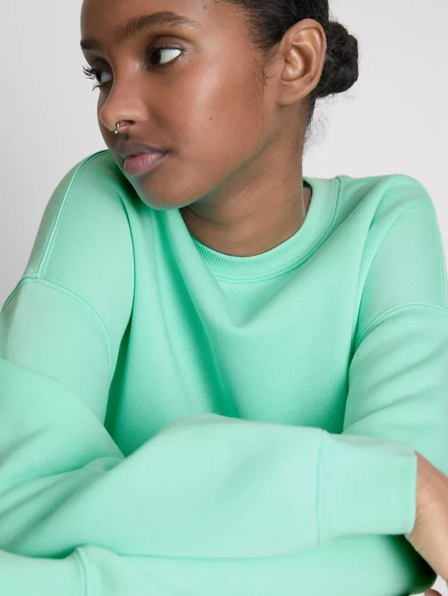 Essential Active-sweatshirt