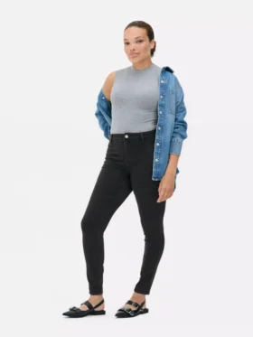 Essential skinny jeans med mellemhøj talje | regular