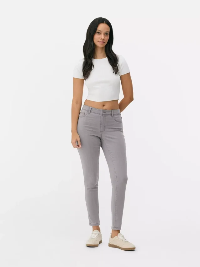 Essential skinny jeans med mellemhøj talje | regular