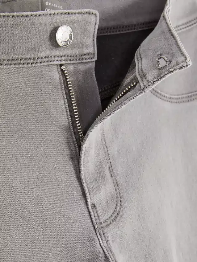 Essential skinny jeans med mellemhøj talje | regular