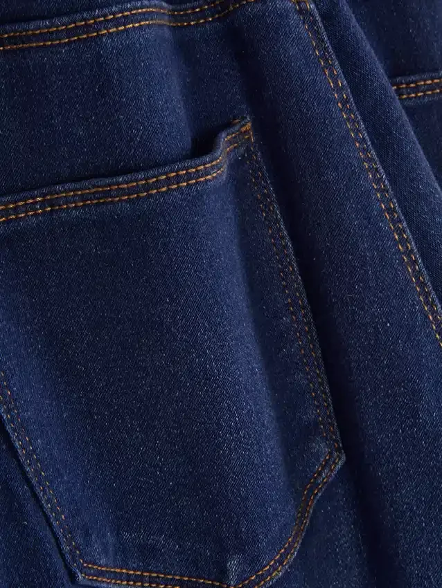 Essential skinny jeans med mellemhøj talje | regular