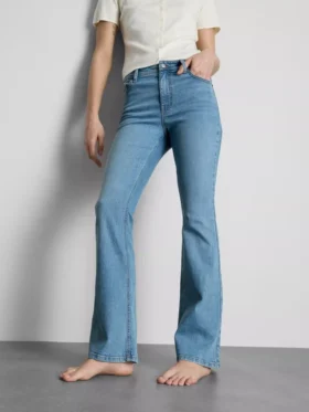Flared jeans i bomuldsdenim med mellemhøj talje