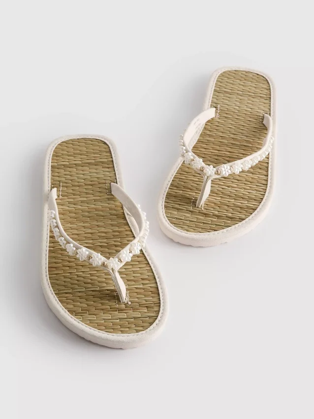 Flip-flops med havgræs-effekt