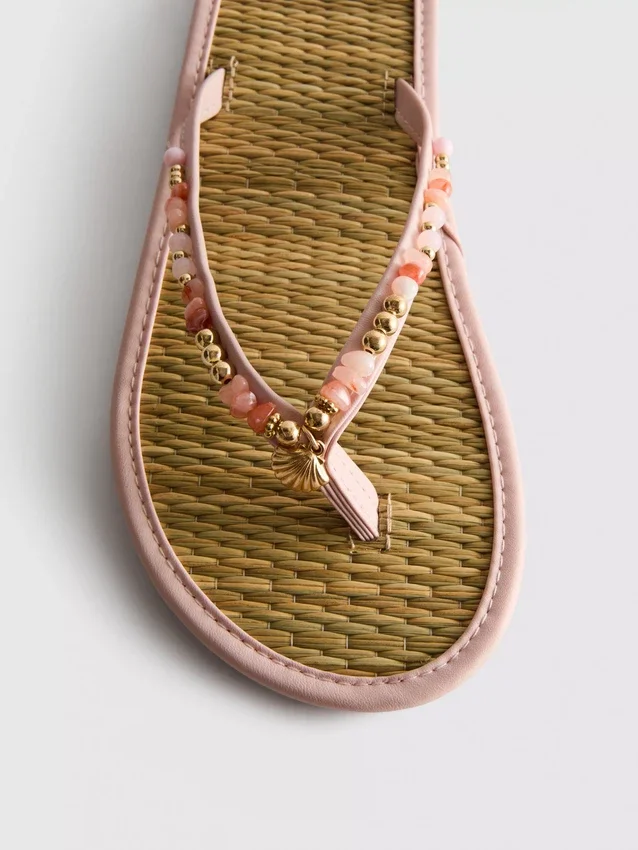 Flip-flops med havgræs-effekt