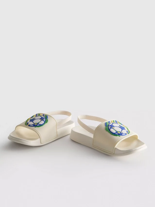 Fodbold-sandaler