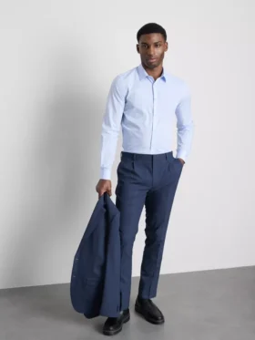 Formel skjorte i slim fit